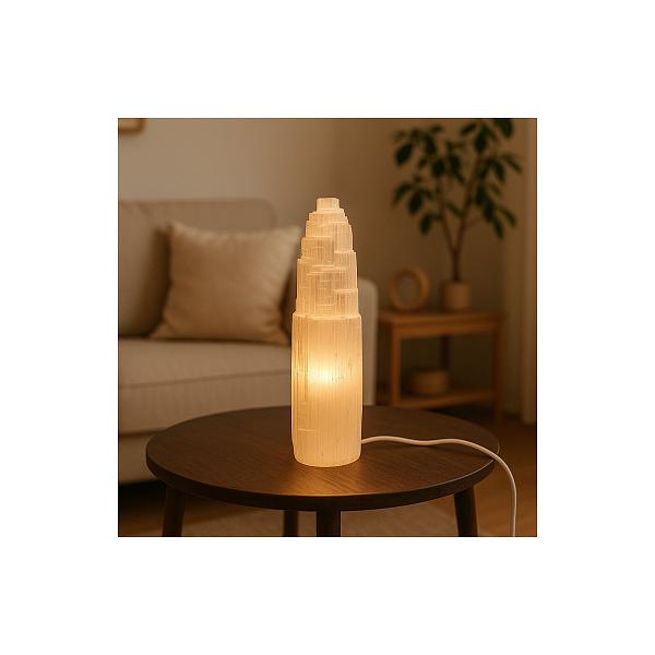 rozsvícená selenit. el. lampa 30cm